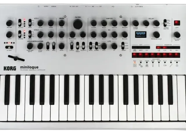 Korg Minilogue Polyphonic Analogue Synthesiser